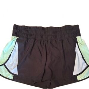 Women's Black and Green Athletic Shorts Avia XXL